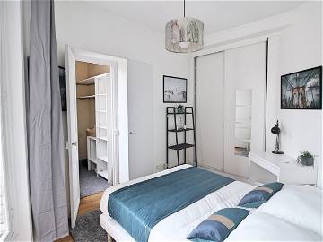 Roomlala | Chambre Confortable Et Lumineuse – 11m² - PA54