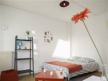 Roomlala | Chambre Confortable Et Lumineuse – 16m² - ST11