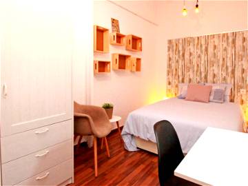 Roomlala | Chambre confortable et lumineuse (RHA10-R1)