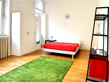 Roomlala | Chambre Confortable Et Spacieuse – 22m² - ST20