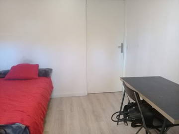 Room For Rent Issy-Les-Moulineaux 246990