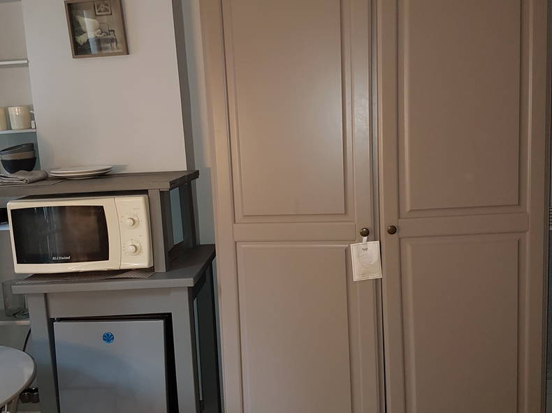 Quedarse En Casa Paris 83911-2