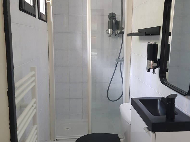 Entire Home Tours 404455-5