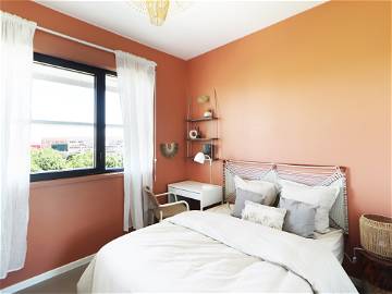 Roomlala | Chambre Cosy De 10 M² En Coliving à Rosa Parks - PA80