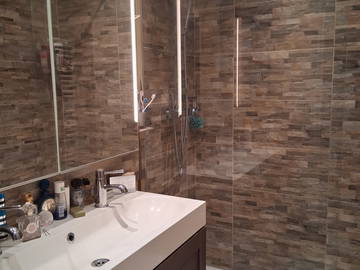 Chambre chez l'habitant à louer à Marseille - photo 6 : salle de bain-6