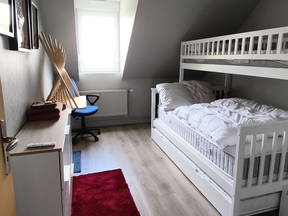 Studentenkamer in het huis van een bewoner