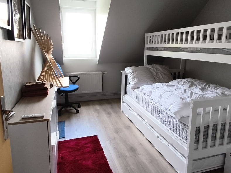 Quedarse En Casa Dainville 70040-1