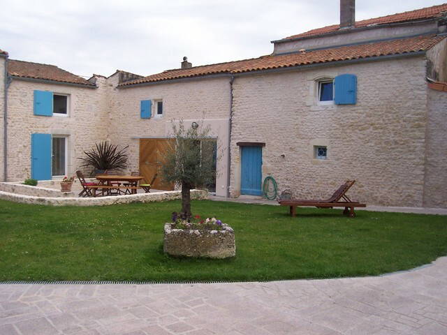 Quedarse En Casa Saint-Just-Luzac 50361-1