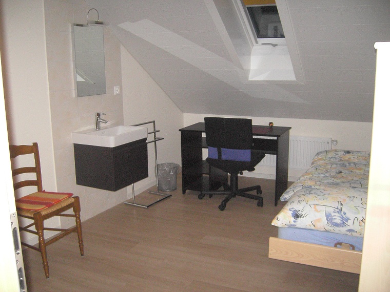 Room In The House Courrendlin 244929-1