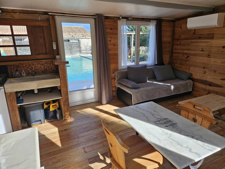 Entire Home Rognes 138185-3