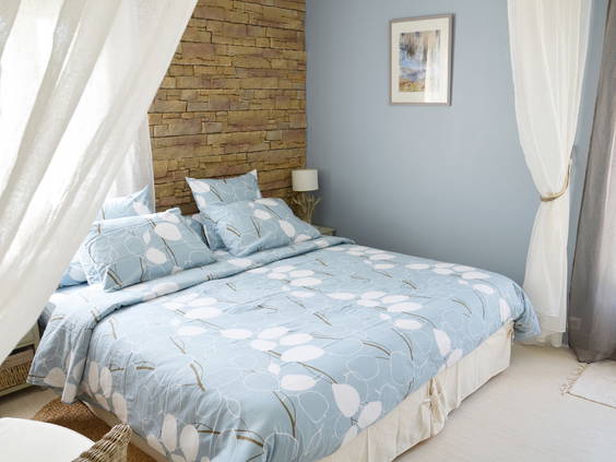 Bed And Breakfast Pluneret 46958-3