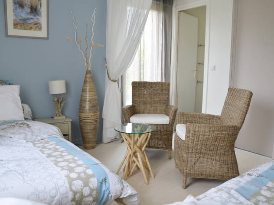 Bed And Breakfast Pluneret 46958-4