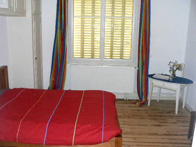 Room In The House Fleury-les-Aubrais 102647-1