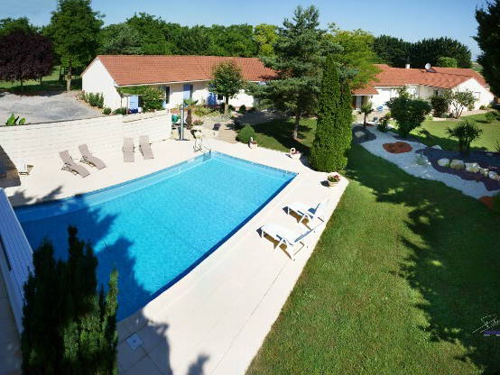 Gästezimmer Neuville-de-Poitou 64070-1