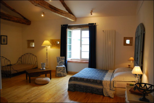 Gastenkamers Senouillac 55603