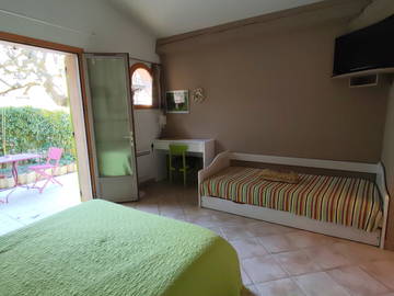 Bed And Breakfast Donzère 663257-7