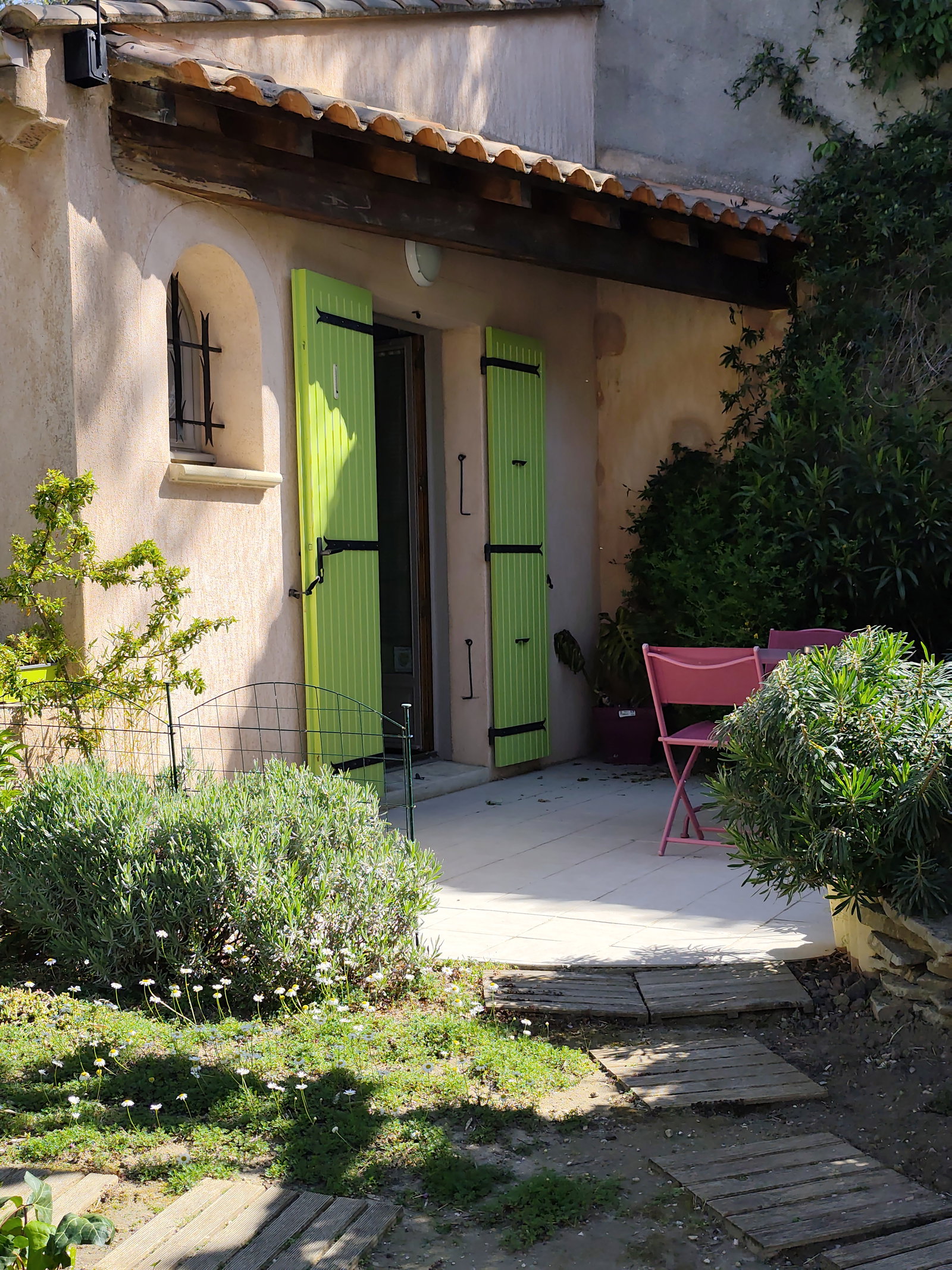 Chambres D'hôtes Donzère 663257