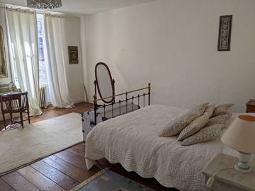 Bed And Breakfast Parthenay 663276-1