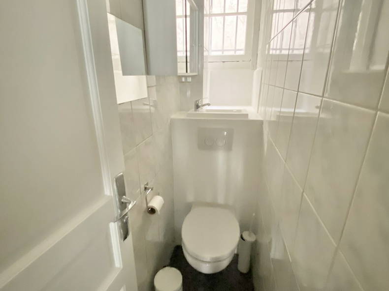 Kolokation Paris 254365-5