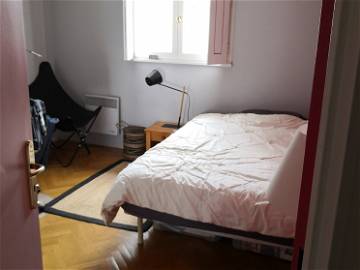 Roomlala | Chambre Dans Appartement Familial 3mn Métro (ligne 12)