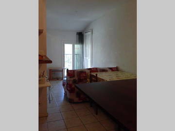 Room For Rent Jonquières-Saint-Vincent 116346