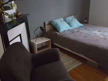 Roomlala | Chambre Dans Charmante Maison