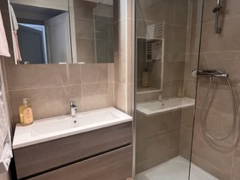 Colocation à louer à Grasse - photo 2 : salle de bain-2