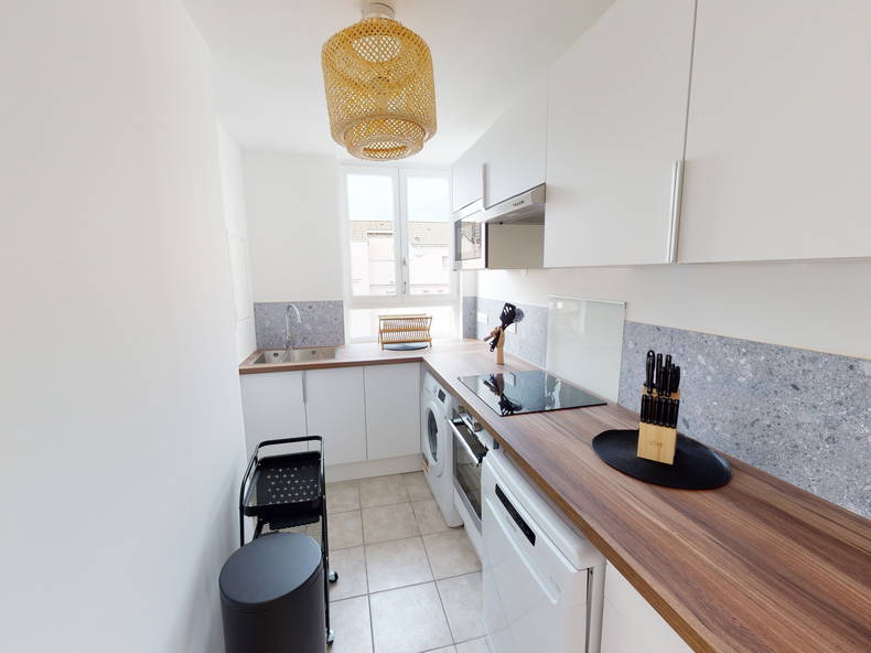 Colocation Cergy 663038-5