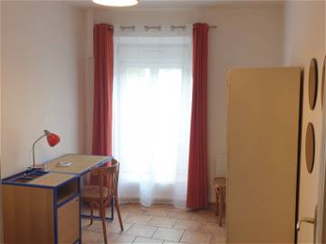 Roomlala | Chambre Dans Colocation Nimes Hoche / Centre Ville