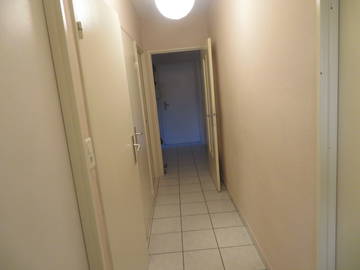 Piso compartido en renta en Saint-Louis - foto 9 : otra estancia-9