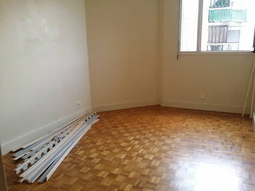 Room For Rent Noisy-Le-Grand 190113