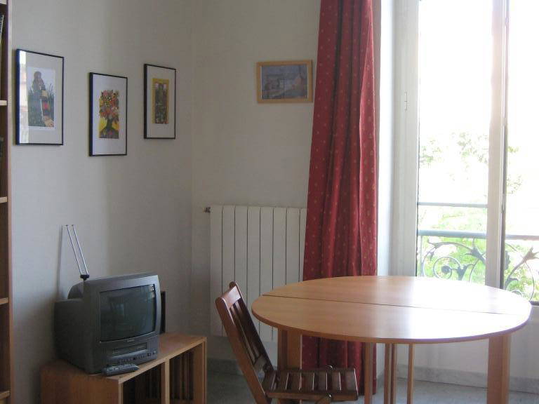 Hospedagem Em Casa De Família Nice 575171-1