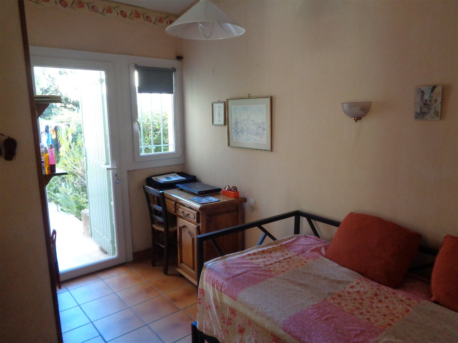Gastgezin Aubagne 9943