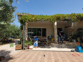 Habitación en casa familiar cerca del Lac du Salagou