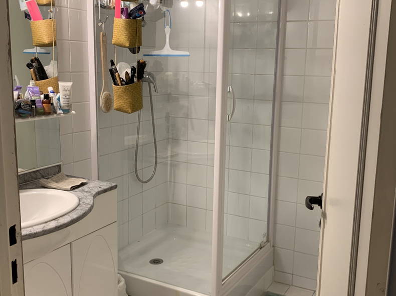 Chambre Chez L'habitant Suresnes 653141-3