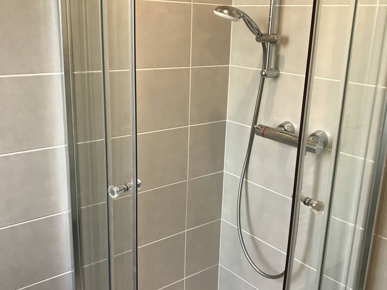 Colocación Villeurbanne 254366-4