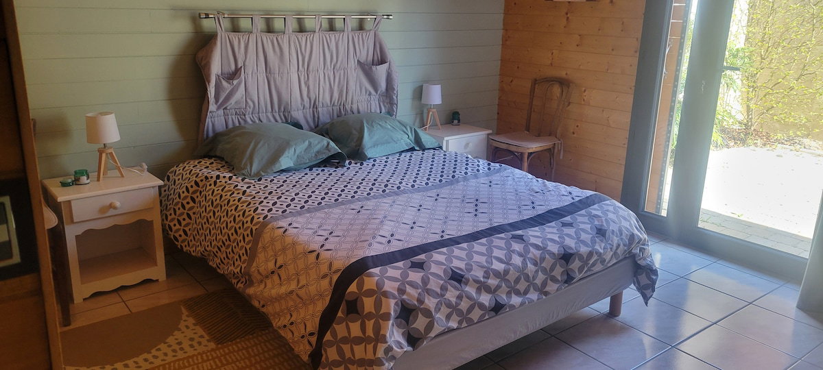 Chambre Chez L'habitant Pavezin 665573