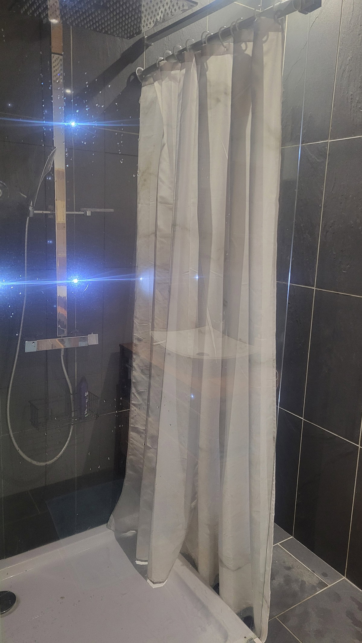 Chambre Chez L'habitant Pavezin 665573
