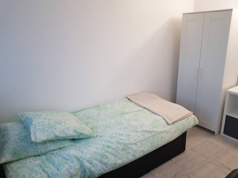 Kolokation Évry-Courcouronnes 243464-3