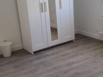 Chambre dans une maison