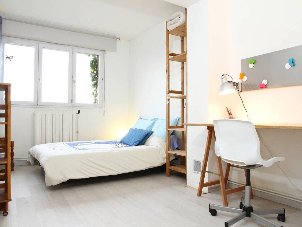 Quarto Em Casa Do Anfitrião Le Pré-Saint-Gervais 673072-1