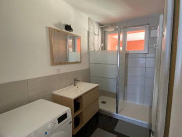 Chambre chez l'habitant à louer à Lens - photo 3-3