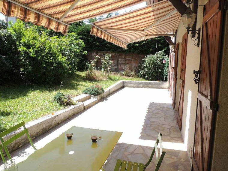 Homestay Le Mesnil-le-Roi 120403