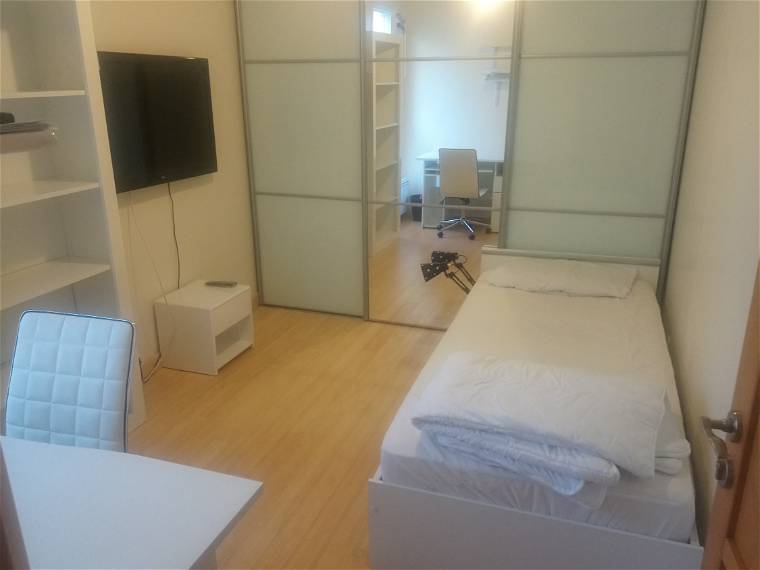 Chambre À Louer Montigny-le-Bretonneux 235426-1