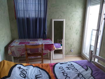 Room For Rent Montreuil 122922