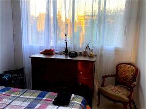 Very Pleasant 13 M2 Room, With Garden View
