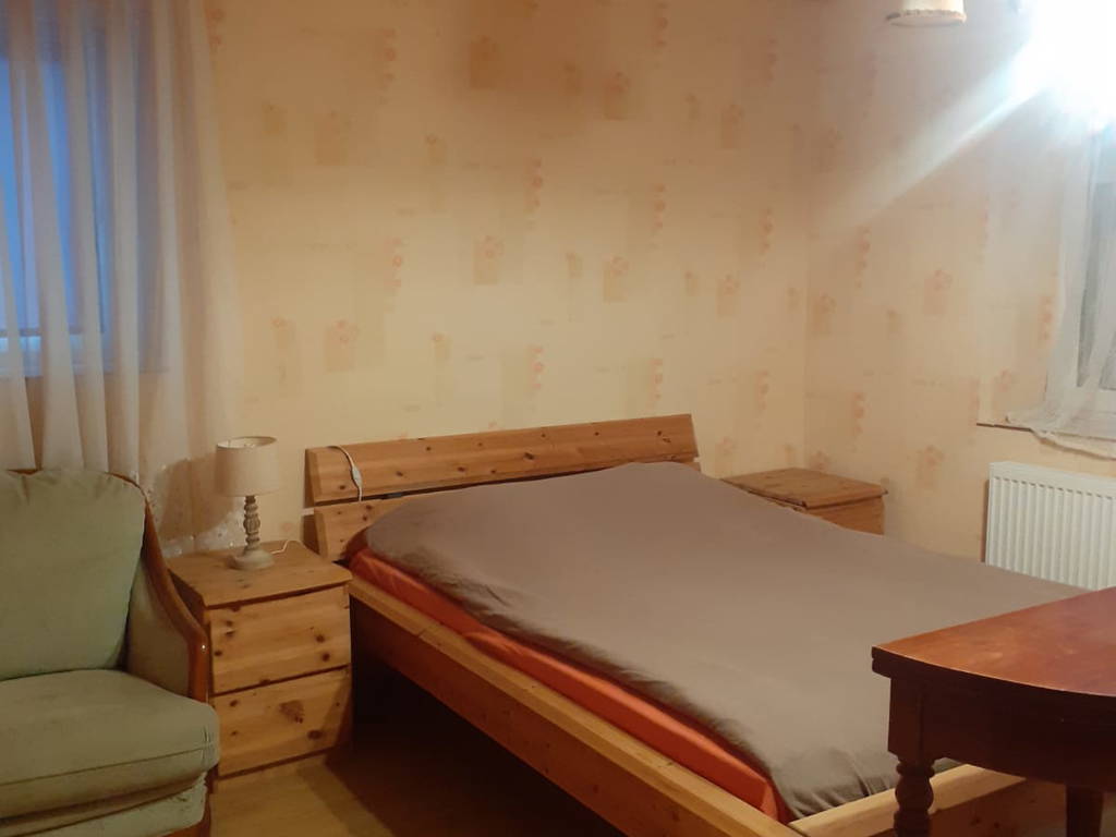 Hospedagem Em Casa De Família Bust 102338-1