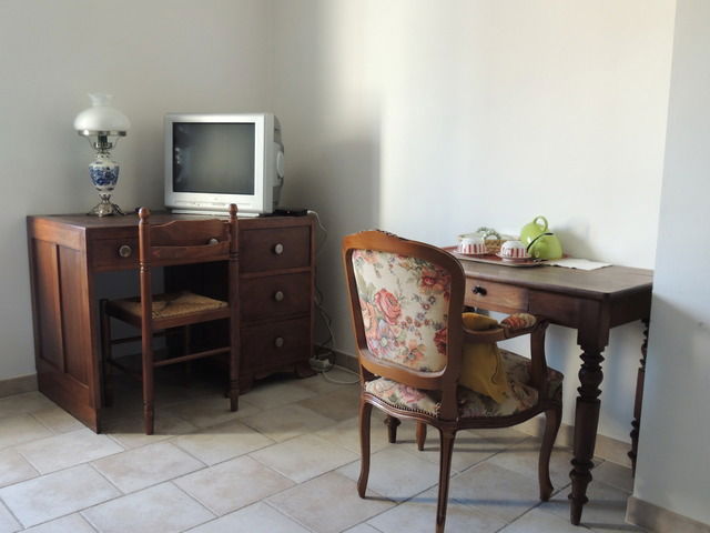 Chambre Chez L'habitant Cheval-Blanc 38669