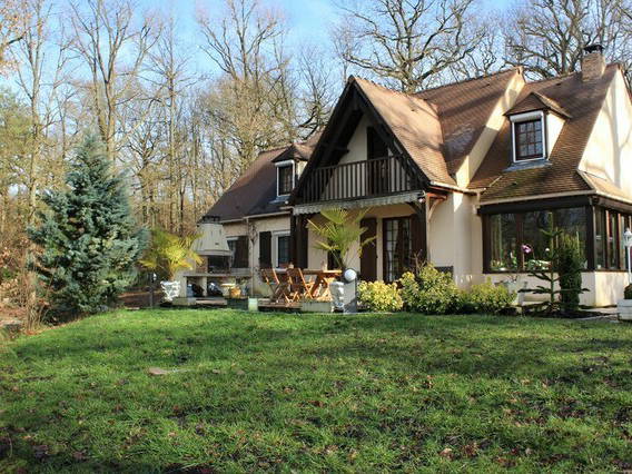 Quedarse En Casa Ermenonville 46867-1