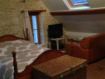 Room For Rent Saint-Aubin-Sur-Mer 129943-1